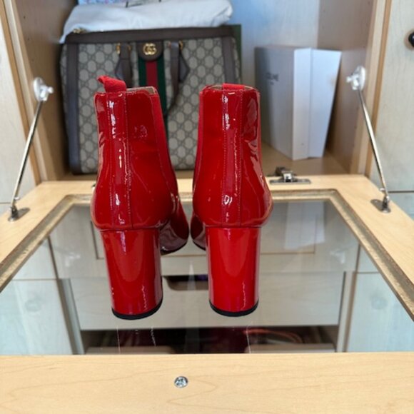 LAURENCE DACADE RED SIZE 7.5 MIA PATENT CHELSEA ANKLE BOOTIES - Picture 4 of 5